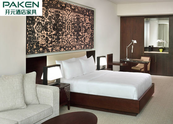 Oman JW Marriot Muscat Hotel King Room Walnut Veneer Furniture Sets Large Space Economic Design